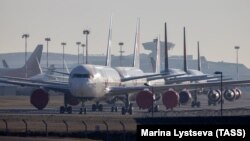 ფოტო არქივიდან. მოსკოვის ვნუკოვოს აეროპორტი