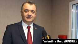 Premierul Ion Chicu în studioul Europei Libere, Chișinău, mai 2020.