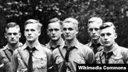 (архівна фотографія) Молоді люди, члени Гітлерюґенд у Німеччині