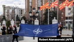 Skoplje prilikom podizanja zastave NATO-a. 12. februara 2019.