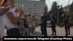 Четврти ден протести во Белорусија