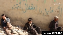 کلان‌شهرهای افغانستان طی بیست سال گذشته مراکز عمدۀ تجمع معتادان مواد مخدر بوده است.