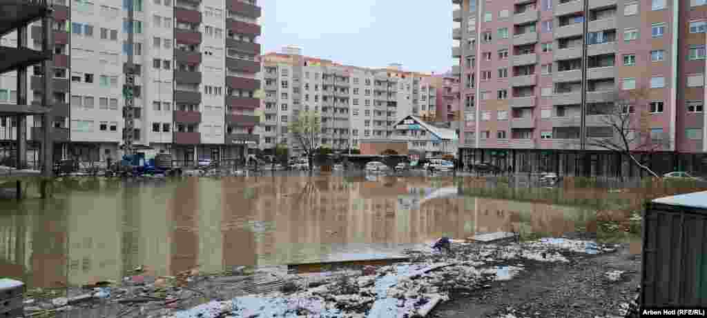 Një kompleks banesor në Fushë Kosovë.&nbsp;