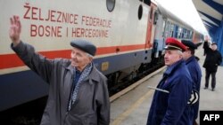 Sarajevska željeznička stanica, voz na putu za Beograd prvi put nakon 18 godina pauze, arhivska fotografija od 13 decembra 2009