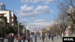 Prema poslednjem popisu stanovništva iz 1981. godine na Kosovu je živelo nešto više od 28 000 Crnogoraca