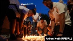 Ndizen qirinj në nderim të Agon Zejnullahut që vdiq në Lipjan