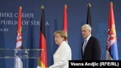 Германската канцеларка Ангела Меркел и српскиот претседател Борис Тадиќ во Белград