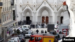 Mjesto napada u Nici, 29. oktobar 2020. 