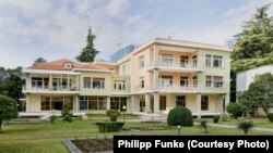 Vila bivšeg albanskog diktatora Envera Hodže u Tirani, Albanija.