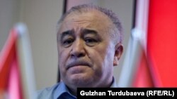 Омурбек Текебаев. 