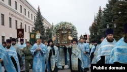 4 ноября 2025 года в Казани прошел крестный ход с Казанской иконой Божией Матери
Фото: "БИЗНЕС Online"