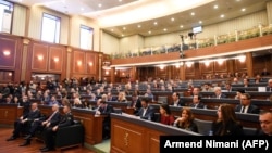 Seanca plenare ku u miratuan ligjet për transformimin e FSK-së në Ushtri.