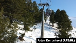 Zima u skijaškom centru "Brezovica"