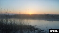 Река Илек в Актюбинской области. Октябрь 2008 года.