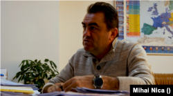 Primarul din Isaccea, Anastase Moraru, nu mai crede nici el în conflictele armate. Fără să ignore însă conflictul și posibilele probleme. Isaccea, 28 ianuarie 2022.