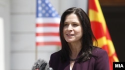 американската амбасадорка Кејт Мари Брнз