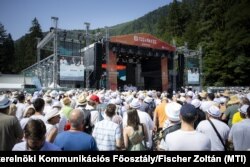 Orbán Viktor előadást tart a 34. Bálványosi Nyári Szabadegyetem és Diáktáborban az erdélyi Tusnádfürdőn 2025. július 26-án