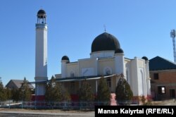 Центральная мечеть села Пиджим. Панфиловский район Алматинской области, 6 ноября 2021 года