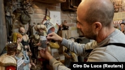 Statele din Vestul Europei au început să aplice o nouă serie de restricții pentru a stopa extinderea pandemiei. Imagine din Italia, 2021. 