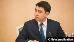 Жанарбек Акаев.