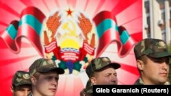 În ultimele luni, tensiunile diplomatice dintre Tiraspol și Chișinău s-au amplificat pe fondul intențiilor Republicii Moldova de a se alătura Uniunii Europene cât mai repede cu putință.