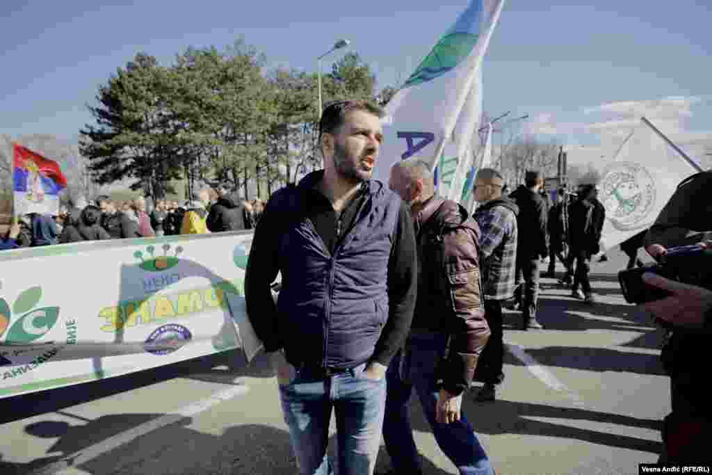 Zatvoren saobraćaj u Bulevaru Nikole Tesle kod Palate Srbija, 15. februar 2022. 