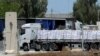 Një kamion me ndihma hyn në Rripin e Gazës nga vendkalimi izraelit, Kerem Shalom, 20 maj 2025.