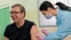 Aleksandar Vučić megkapta a koronavírus elleni első oltását Rudna Glavában, 2021. április 6-án