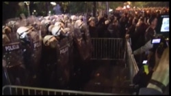 Neredi na protestu u Podgorici