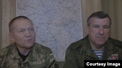 Спільна прес-конференція українського і російського військових представників Володимира Аскарова і Олександра Ленцова, 1 грудня 2014 року