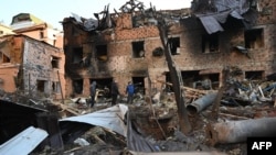 ხარკოვის ერთ-ერთი ბოლო დაბომბვის შედეგები.