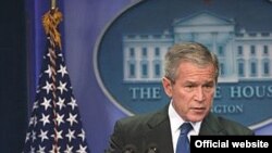 Хозяева Белого дома решили помочь экономике, а заодно тем, кто недавно стал хозяином собственого дома