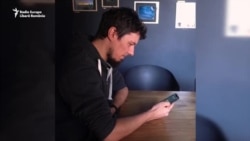 Apeluri pentru a-i întreba pe ruși ce cred despre război