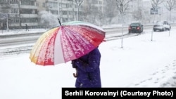 У Києві очікується хмарна погода, вдень мокрий сніг і дощ