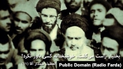 فرمودند چهل سال پیش در چنین روزهایی وضع بدی بود، خیلی بد. بختیار نخست‌وزیر شده بود. دیوانه بود، به جای اینکه مطبوعات را ببندد و ساواک را فعال کند، برعکس کرده بود؛ مطبوعات آزاد، ساواک تعطیل.