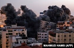 ისრაელის საჰაერო დარტყმა ღაზის ერთ-ერთ უბანზე.