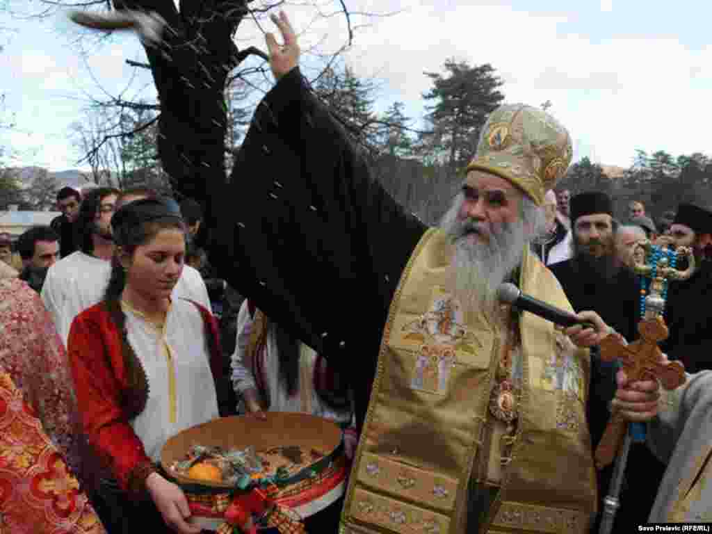 Mitropolit crnogorsko-primorski Amfilohije na Cetinju, 06.01.2011. Foto: Savo Prelević 