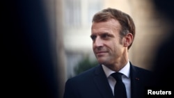 Francuski predsednik Emanuel Makron smatra da bi Evropska politička zajednica trebalo da ima oblik blage pravne strukture, sa kapacitetom za donošenje odluka