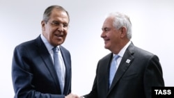 Sergej Lavrov i Reks Tilerson 
