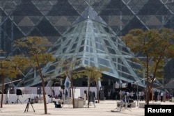 Музеят отвън