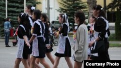 По словам министра образования, решение об объявлении карантина в школах принимается по рекомендации санитарной службы