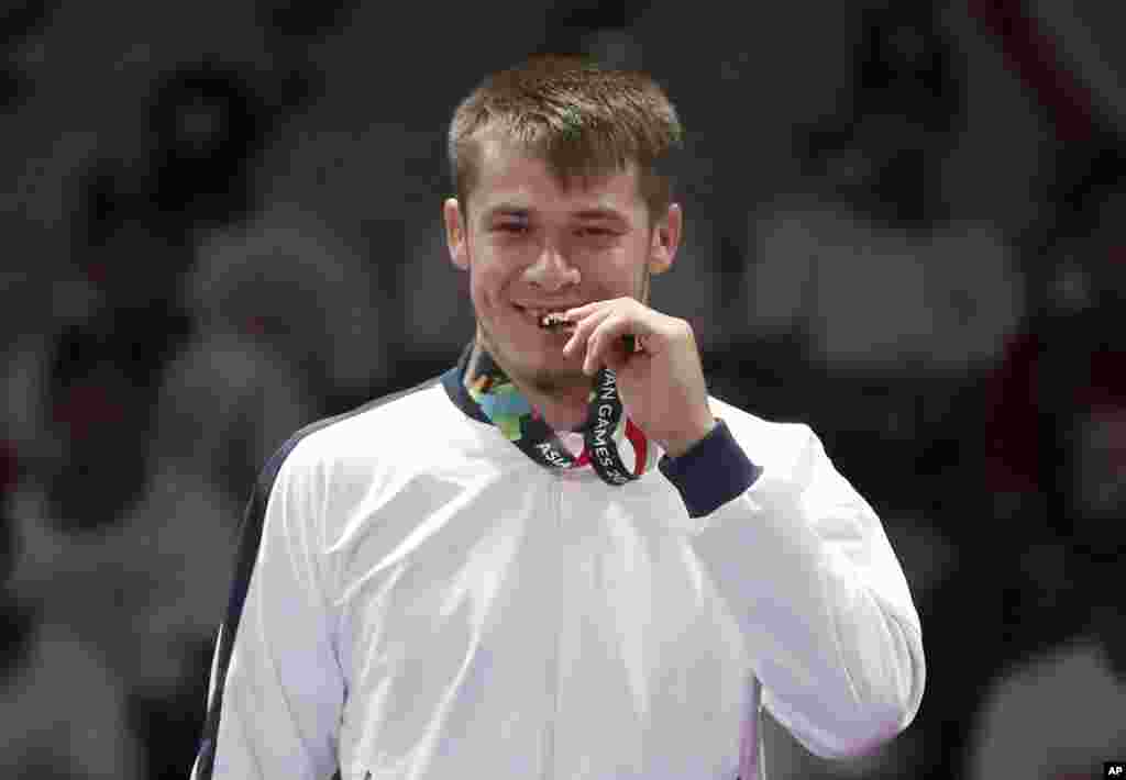 В соревнованиях джитсеров Руслан Исраилов одолел всех своих соперников и стал чемпионом Азиады по джиу-джитсу в весовой категории до 77 килограммов. 26 августа 2018 года.&nbsp;