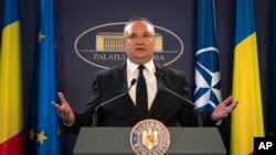 De peste nouă ani, generalul în rezervă Nicolae Ciucă conduce sau are puterea de a influența soarta Armatei.