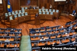 Dimal Baša pred poslanicima u govoru nakon izbora