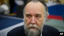 Александр Дугин