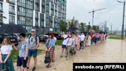 Belarus, coadă la alegeri în  Novaja Baravaja lângă Minsk