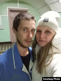 Сергей и Кристина Самойловы в госпитале