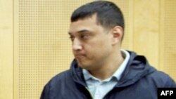 Дэвид Якобсон (прежнее имя - Алишер Абдуллаев) в суде по делу о подготовке нападения на датскую газету «Юлландс-Постен» и автора карикатур на пророка Мухаммеда. Осло, 12 июля 2010 года.