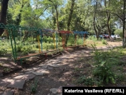 Кадър от парка след доброволческите акции за почистването му