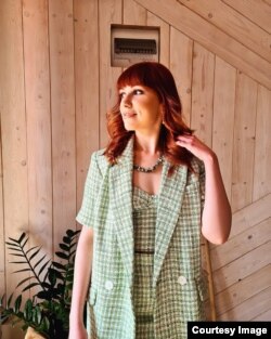 Carina Cichi nu își dorește un serviciu cu normă întreagă.